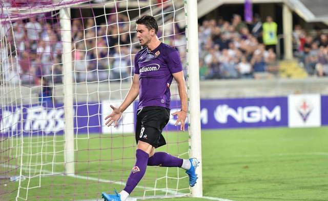  都灵老帅运筹帷幄，战术调整助球队逼平强敌